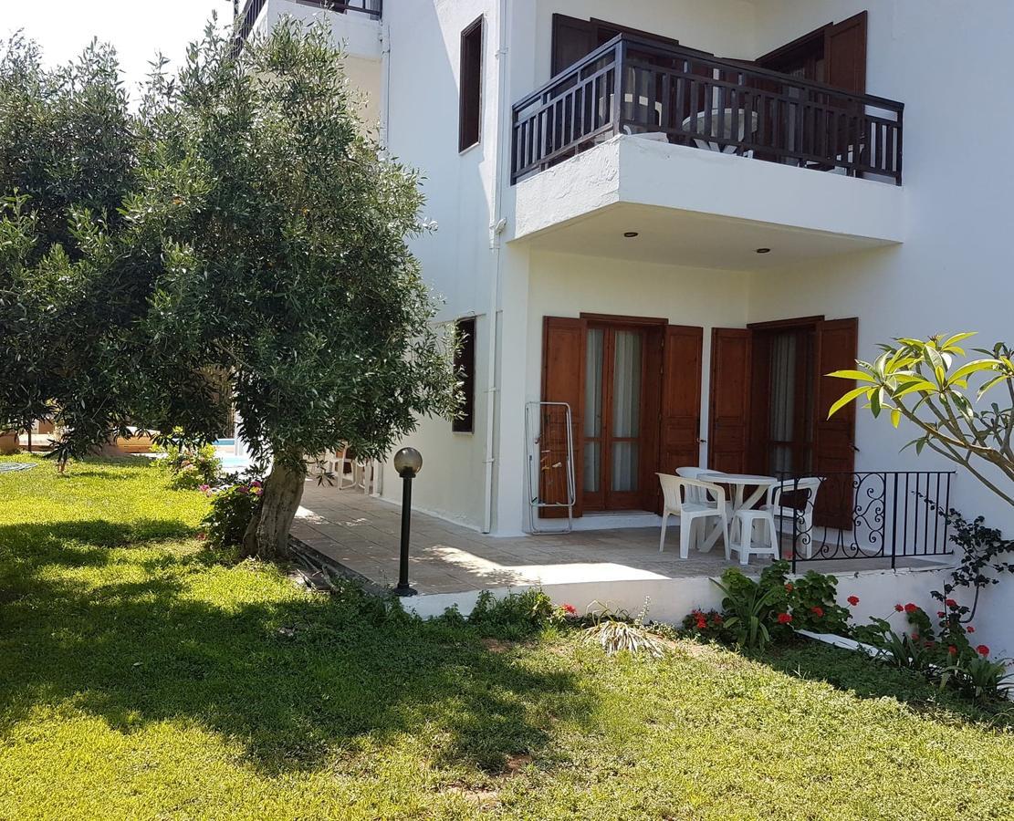 Sirocco Apartments Hersonissos  Dış mekan fotoğraf