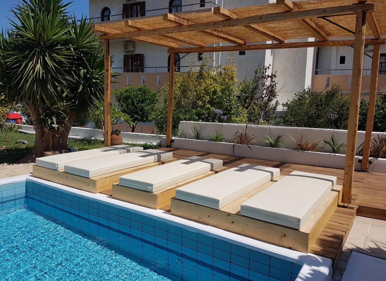 Sirocco Apartments Hersonissos  Dış mekan fotoğraf