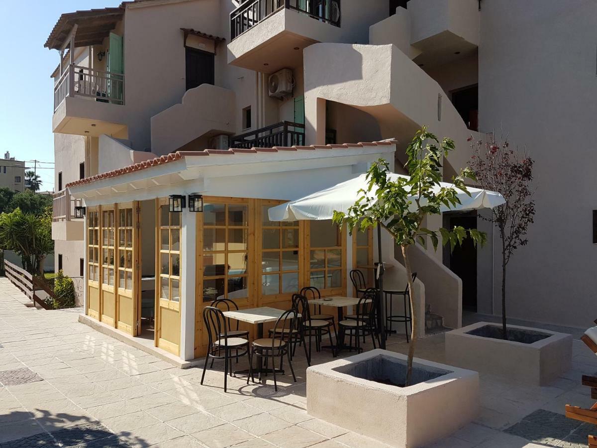 Sirocco Apartments Hersonissos  Dış mekan fotoğraf